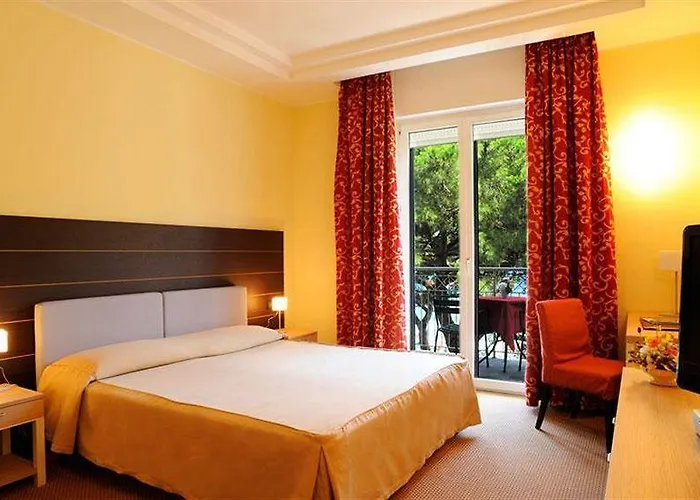 Grand 4* Αλάσιο