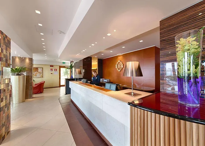 Ξενοδοχείο Grand Αλάσιο