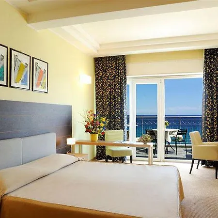 斯皮亚贾格大酒店