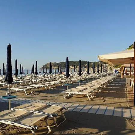 Grand Hotel 4*