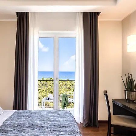 Hotel Grand Alassio