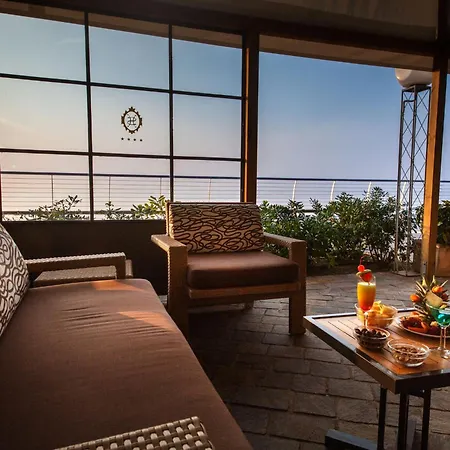 Grand Hotel 4*