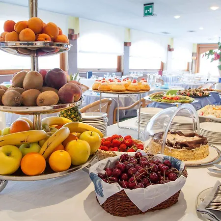 斯皮亚贾格大酒店 酒店 4*