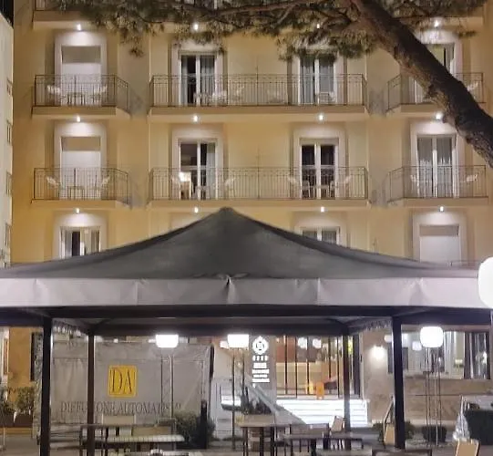 斯皮亚贾格大酒店 酒店